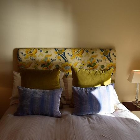 West Beach House -Sea Views Коб Екстериор снимка